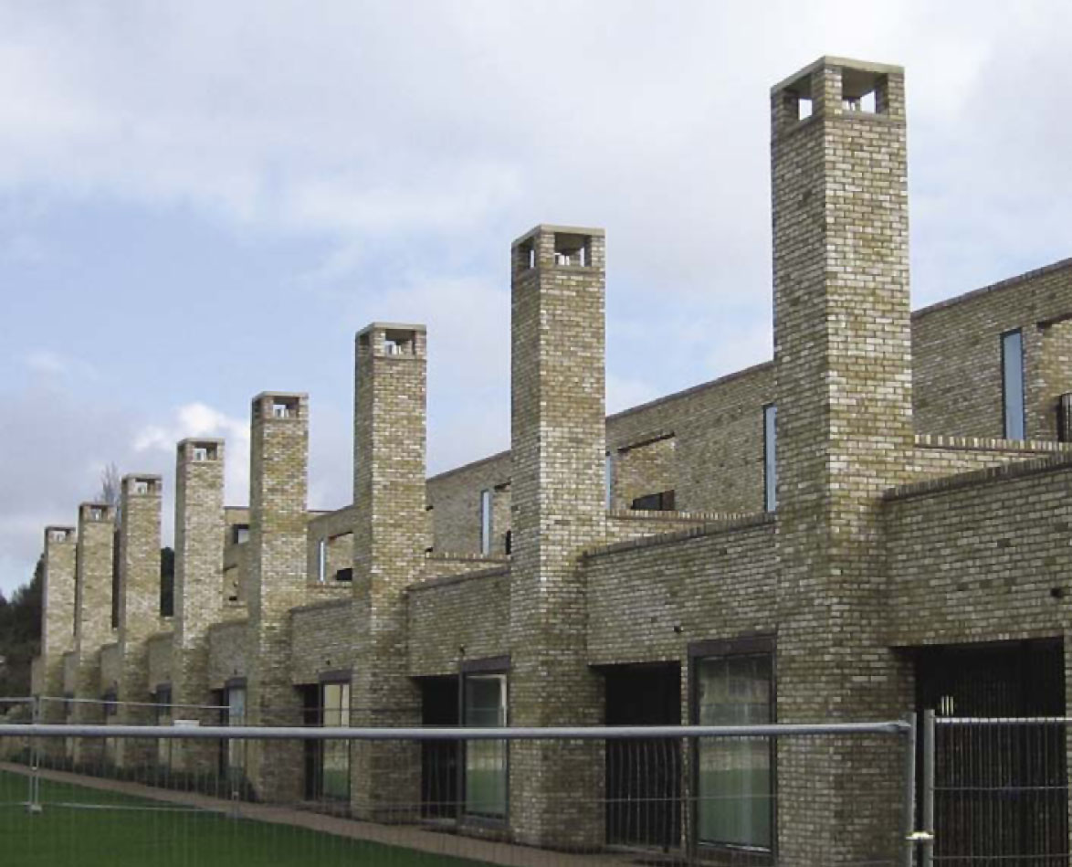 Chimneys formed using Metek framing